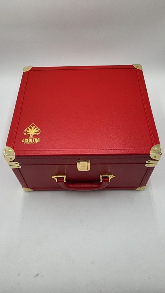 ACE Ultra Love Edition (2G 25PCS Variety Master Box)